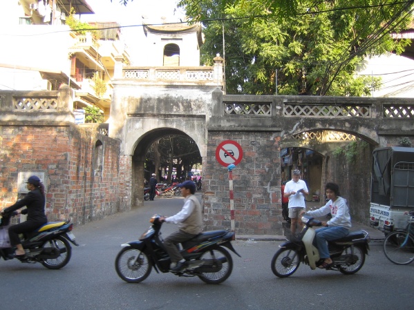 Hanoi Vietnam - City Walk